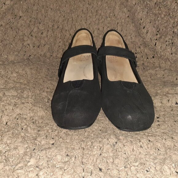 ZIERA RIVAL-Black Nubuck Mary Janes-Hidden Heel-Sz 7.5-Near Mint - Picture 3 of 8